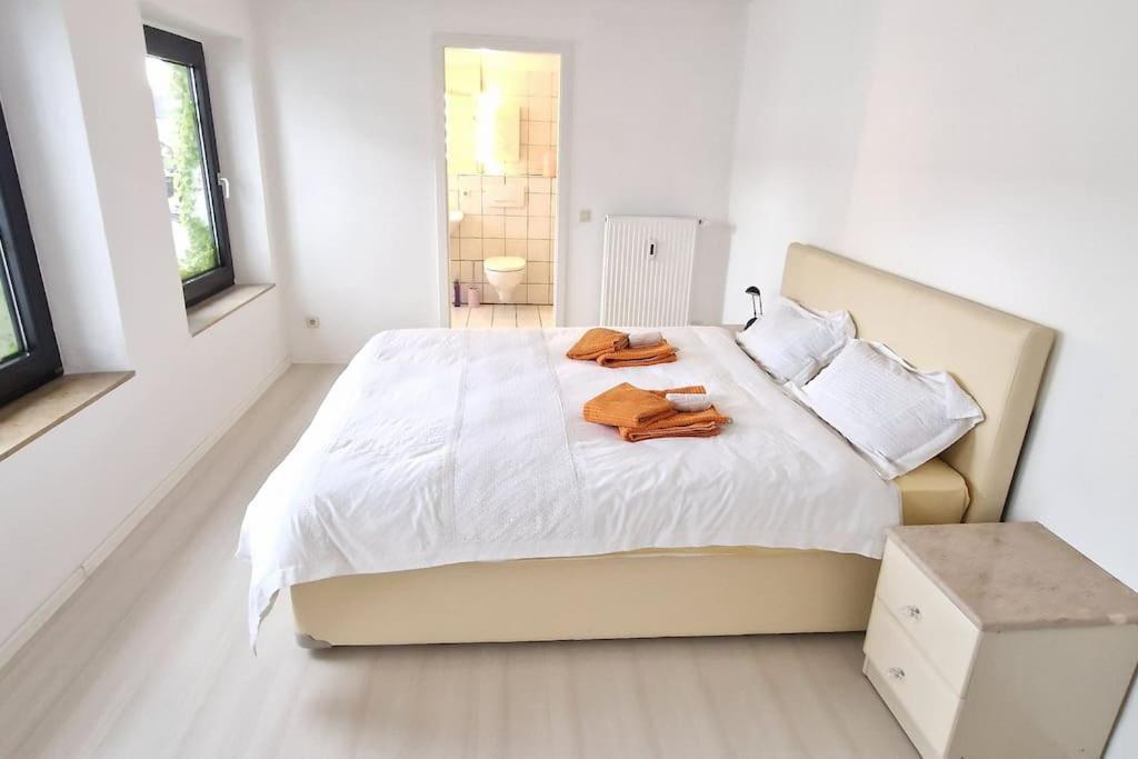 Luna City-Apartment 80Qm 2 Zimmer 2 Baeder 20Km Messe Airport Krefeld Ngoại thất bức ảnh