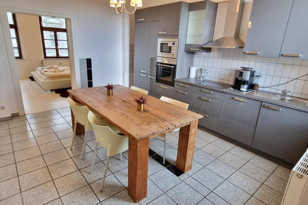 Luna City-Apartment 80Qm 2 Zimmer 2 Baeder 20Km Messe Airport Krefeld Ngoại thất bức ảnh